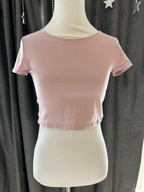 Charlotte Russe Light Mauve Crop Tee
